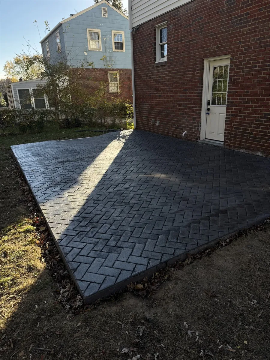 Concrete driveway detail — Actaeon project